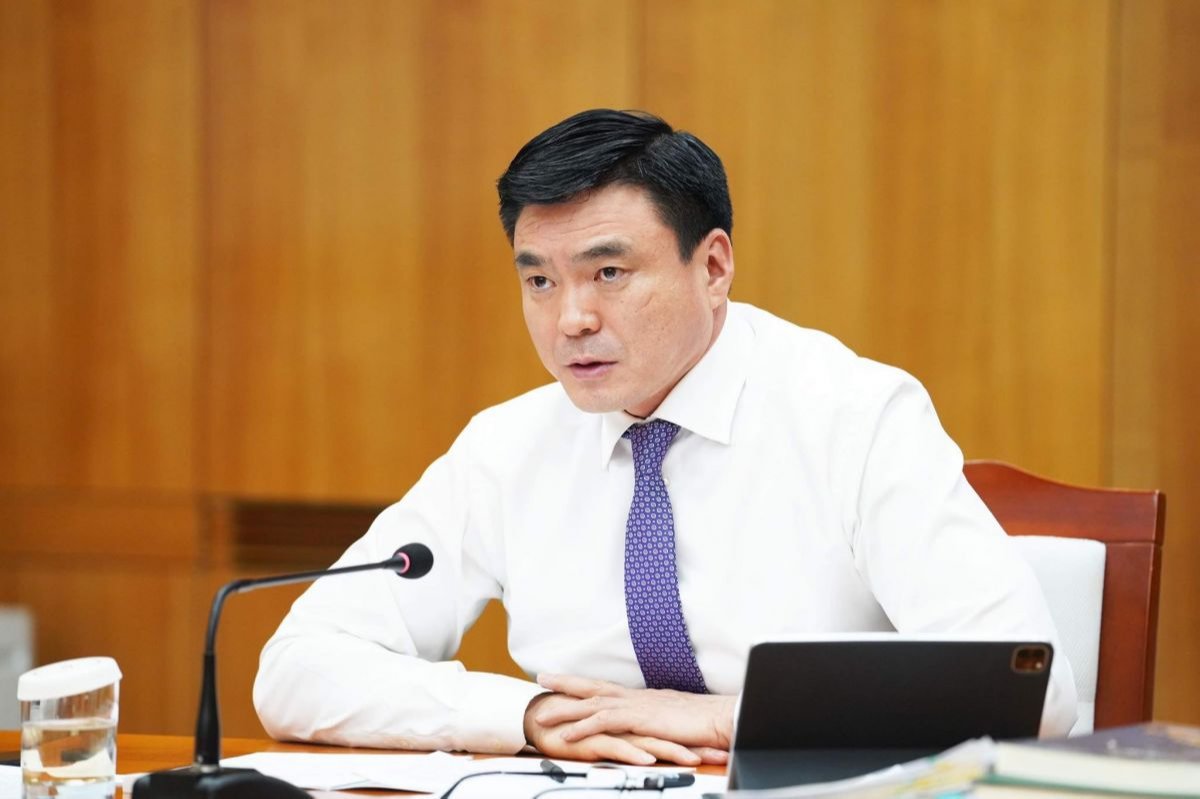 ХУУЛЬ: Хүүхдийн тэтгэмжээ төлөөгүй иргэнд алданги, хүү тооцдог болно