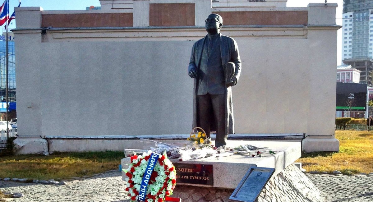 &ldquo;С.Зоригийн талбай&rdquo; болгочих, Хотын дарга аа?