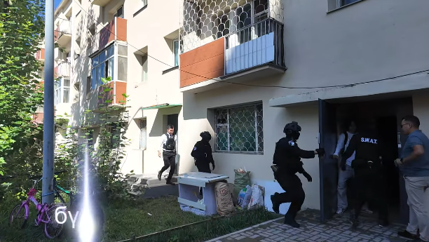 &ldquo;Хаан банк&rdquo;-ны 35 жилийн ойн урамшуулал болон арилжааны банкуудын судалгаанд хамруулах зэргээр иргэдийг залилдаг бүлэг этгээдийг илрүүлэн баривчилжээ