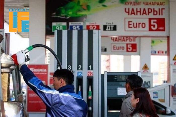 Шатахууны хомсдолоос шалтгаалж аялал жуулчлалын салбар тэг зогсолтод хүрсэн гэв