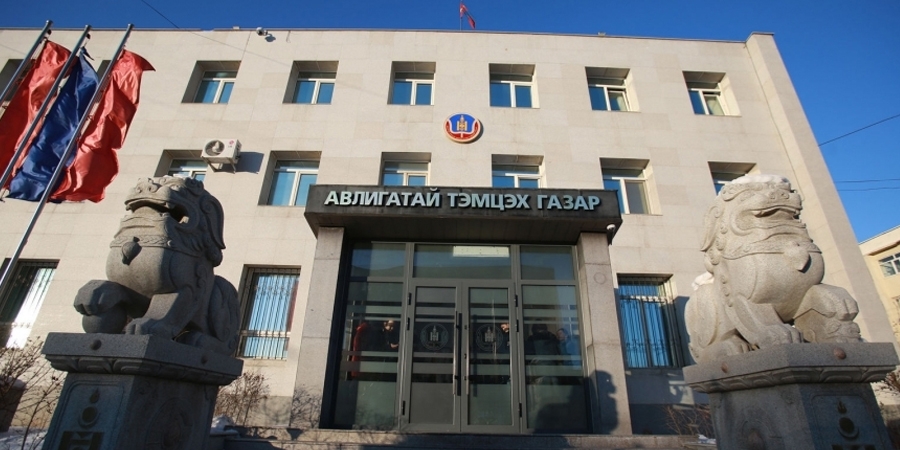 Ажил үүрэг огт гүйцэтгээгүй Б-д 28,8 сая төгрөгийн цалин хөлс олгосон хэргийг прокурорт хүргүүлжээ