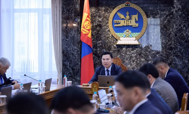 ЗГ: Хууль зүй, дотоод хэргийн сайдыг үүрэгт ажлаас нь чөлөөллөө