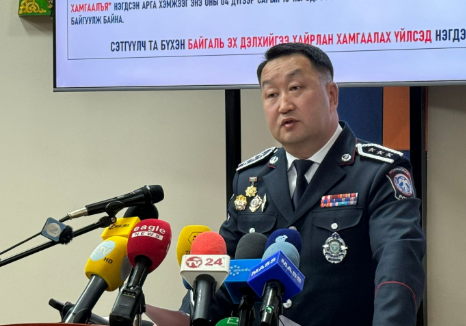 ТАНИЛЦ: ХЗДХ-ийн сайдын тушаалаар эгүүлэн томлогдсон ЦЕГ-ын тэргүүн дэд дарга Б.Ганчулууны ХОМ