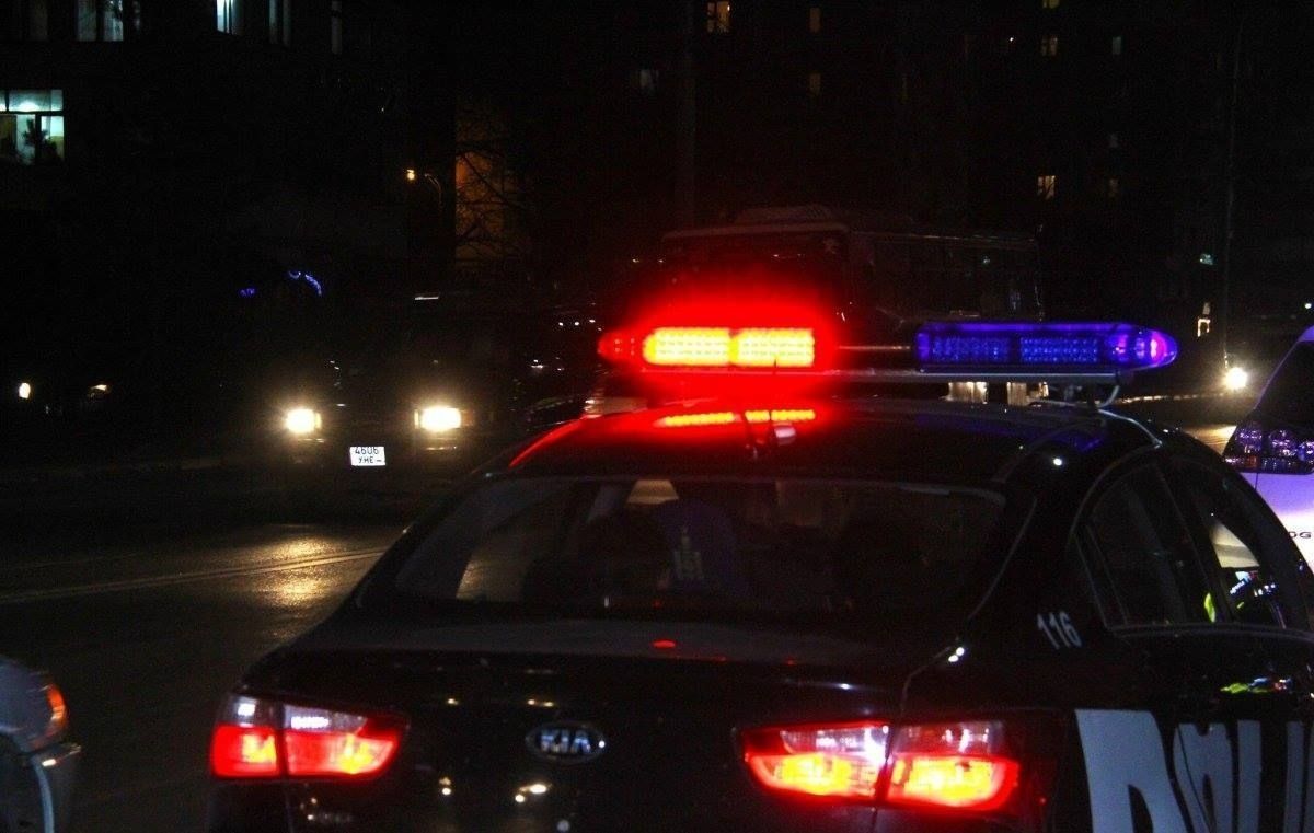 Сэрэмжлүүлэг: Зогсоол булаалдан маргалдаж нэгнээ хутгалжээ