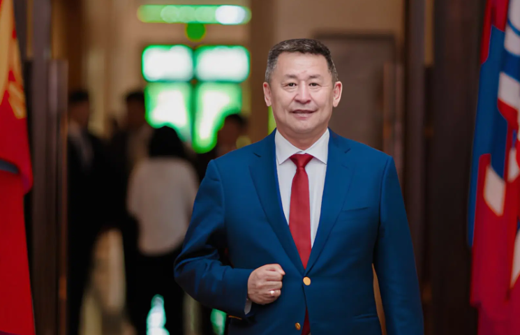 Ш.Адьшаа: Тэтгэврийг доод тал нь хоёр сая төгрөгт хүргэж байж ахмадууд үнийн өсөлт, эдийн засгийн дарамтаас хамгаалагдана