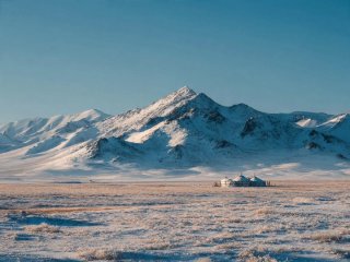 Арванхоёрдугаар сард төв, зүүн аймгуудын нутгаар олон жилийн дунджаас хүйтэн байна